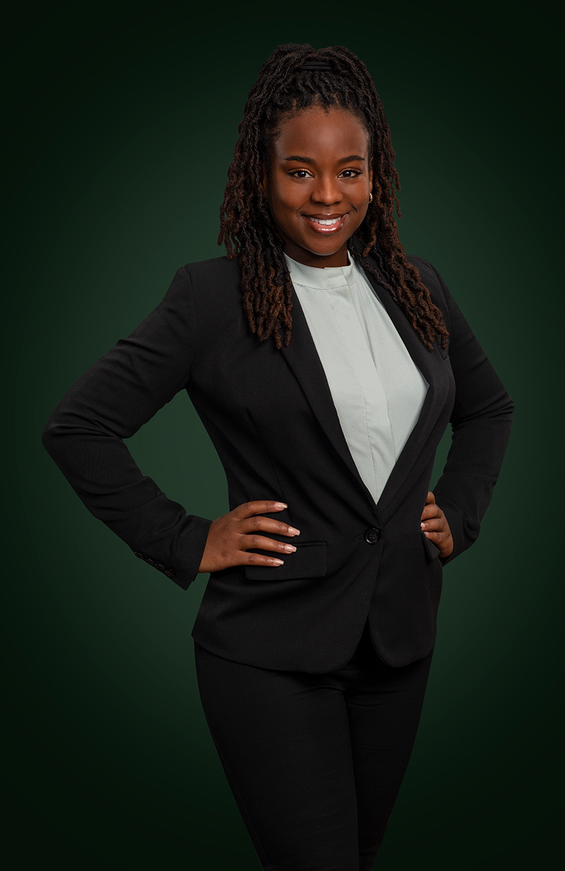 attorney portrait, woman of color