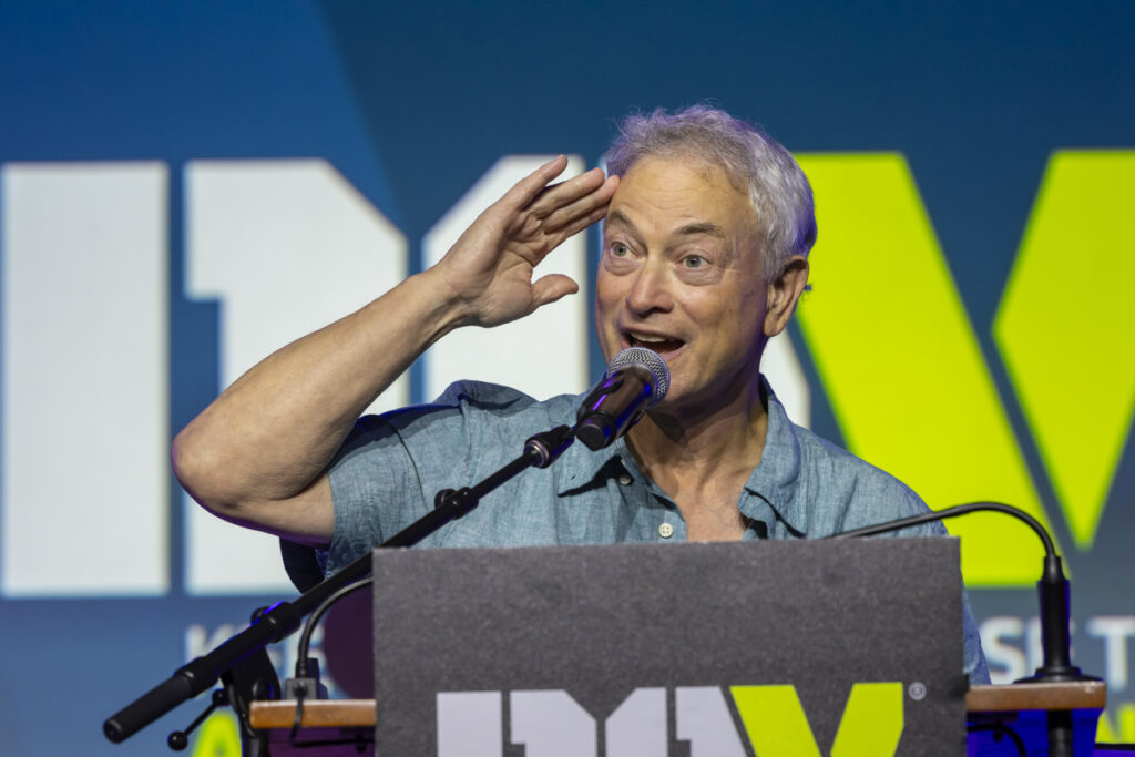 Gary Sinise